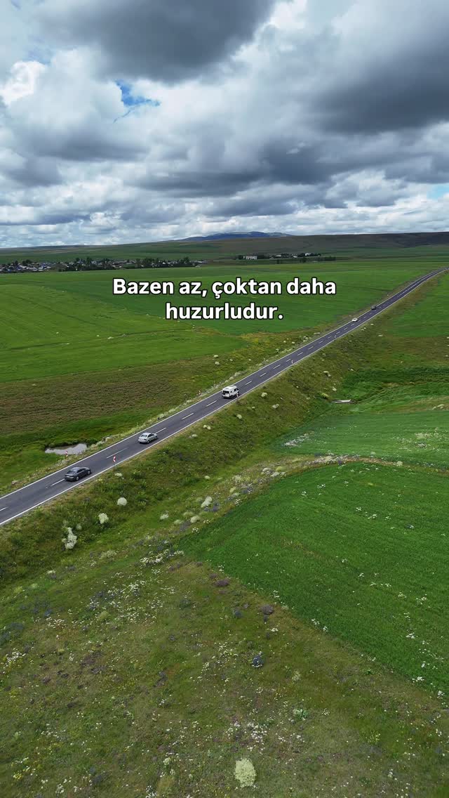 Rızkın peşinden delice koşanların çoğu aslında uyutulmuştur ve esarete mahkumdur. Onların tek gayesi...