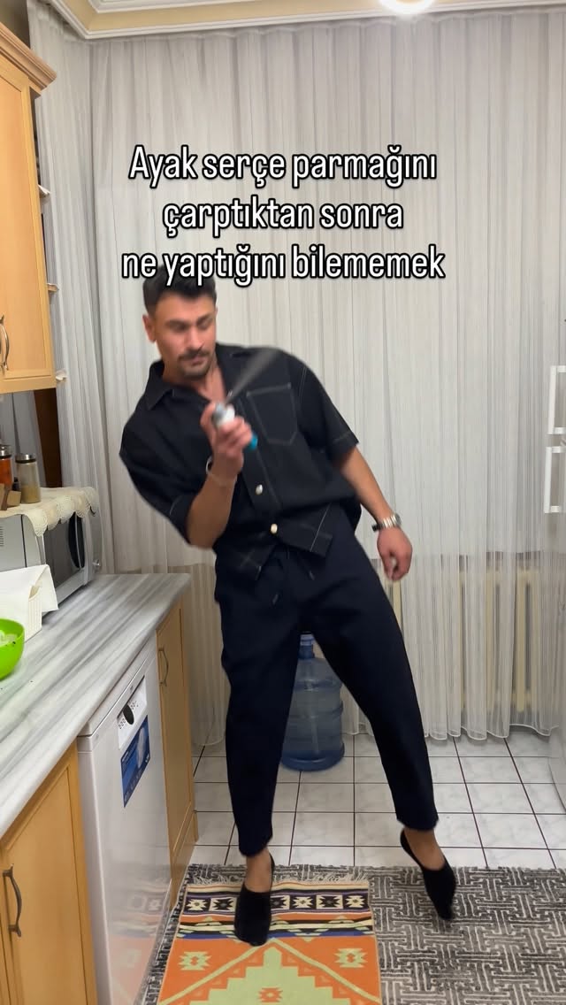 YAŞAMAYAN YOKTUR DJDJXNDXJXJXJNX
.
.
.
.
.
.
.
#fyp #keşfetteyiz #kesfet #beniöneçıkart #keşfetedüş ...