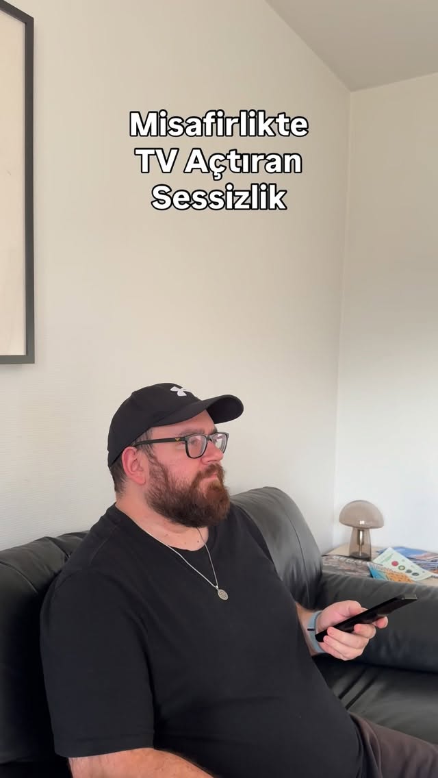 Misafirlikte TV Açtıran Sessizlik