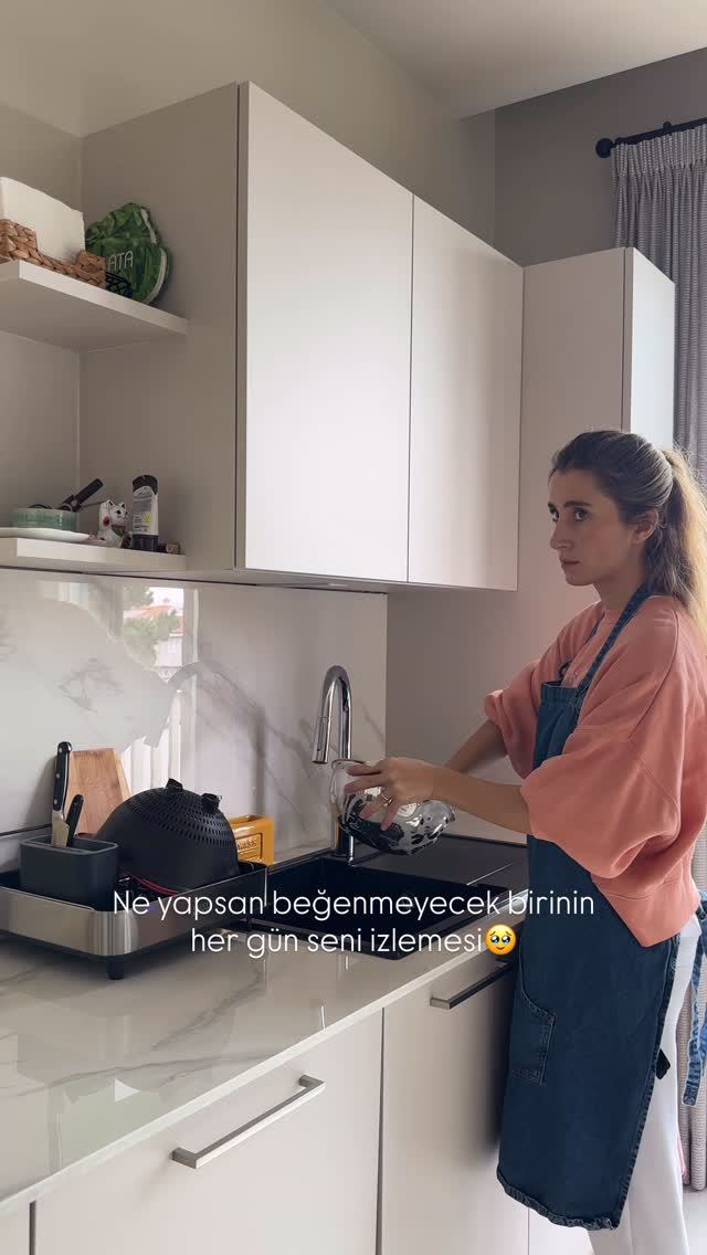 Astı onu oraya, 7/24 yargılanıyorum😂